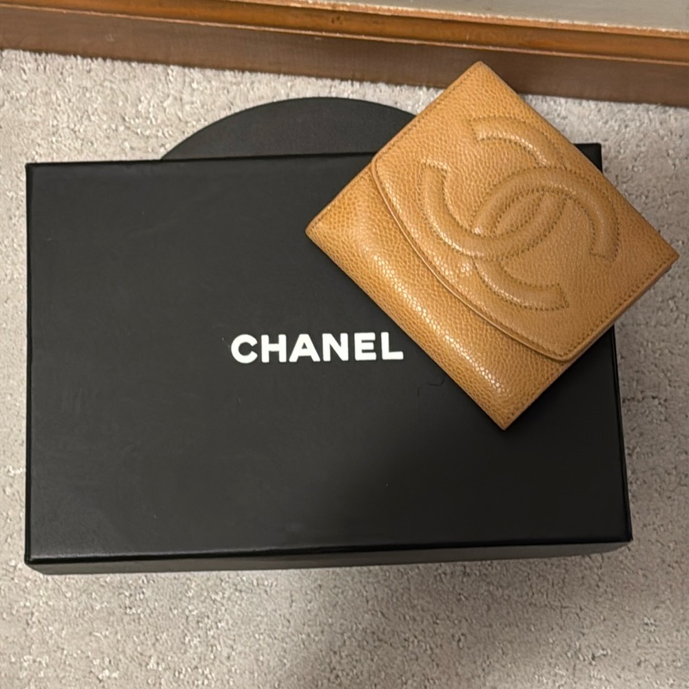 CHANEL Bifold Wallet Caviar skin Coco mark Double hook Leather Beige AUTHENTIC..